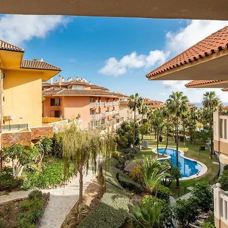 Malagasuite Higueron Sport Club&pool Apartment Fuengirola